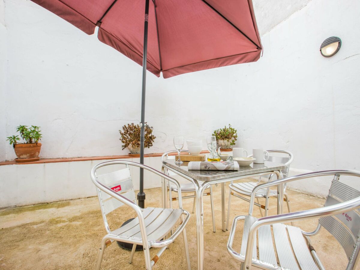 Apartment Apartment in Costa Brava near the Beach - Outdoor photo 2
