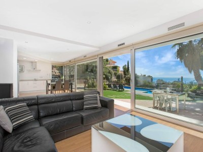 Villa Villa an der Costa Brava nahe Cala Canyelles - Features photo 8