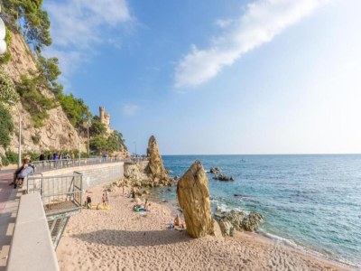 Villa Villa on Costa Brava near Cala Canyelles Beach - Environment photo 20