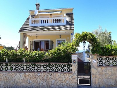 Villa Haustierfreundliche Villa in Lloret de Mar in Lloret de Mar - Villa