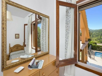 Villa Villa in Costa Brava with Private Pool - Features photo 12