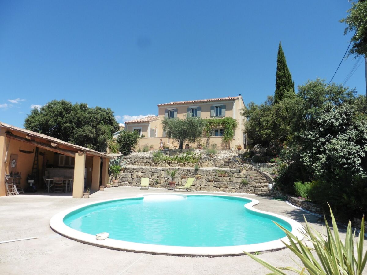 Holiday house Schönes, geräumiges Ferienhaus mit privatem Pool