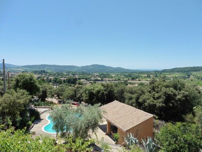 Holiday house Schönes, geräumiges Ferienhaus mit privatem Pool - Outdoor photo 4