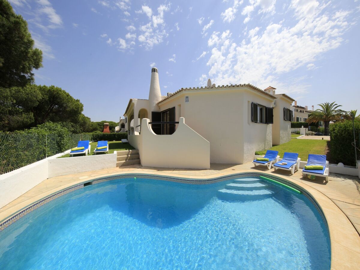 Villa Villa im Landhausstil mit privatem Pool