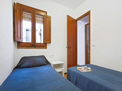 Apartment Apartment in Spain near Sandy Beach - Features photo 8