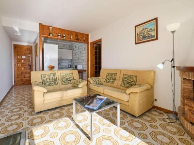 Apartment Apartment in Spain near Sandy Beach - Features photo 8