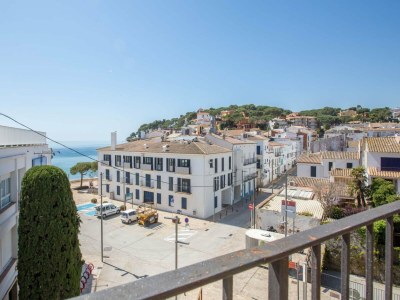 Apartment Apartment in Llafranc by the Sandy Beach - Outdoor photo 2