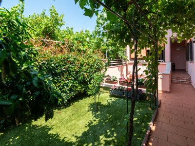 Apartment Studio flat with terrace Štinjan, Pula AS-24743-a - Outdoor photo 3