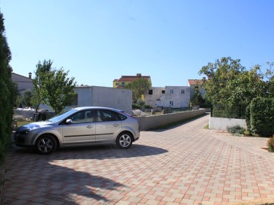 Apartment One bedroom apartment with terrace Valbandon, Fažana A-7304-a - Outdoor photo 11