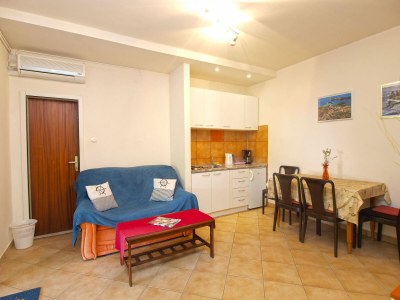 Apartment Two bedroom apartment with terrace Medulin A-19686-a - Outdoor photo 9