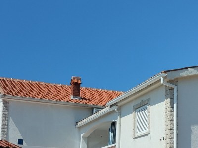 Apartment Two bedroom apartment with terrace Lopar, Rab A-19896-c - Outdoor photo 2
