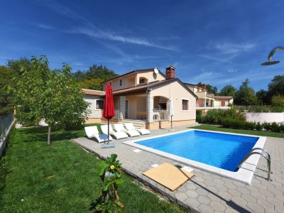 Holiday house Three bedroom house with terrace Mofardini, Central Istria - Središnja Istra K-20586 in Sveti Lovreč - Holiday house