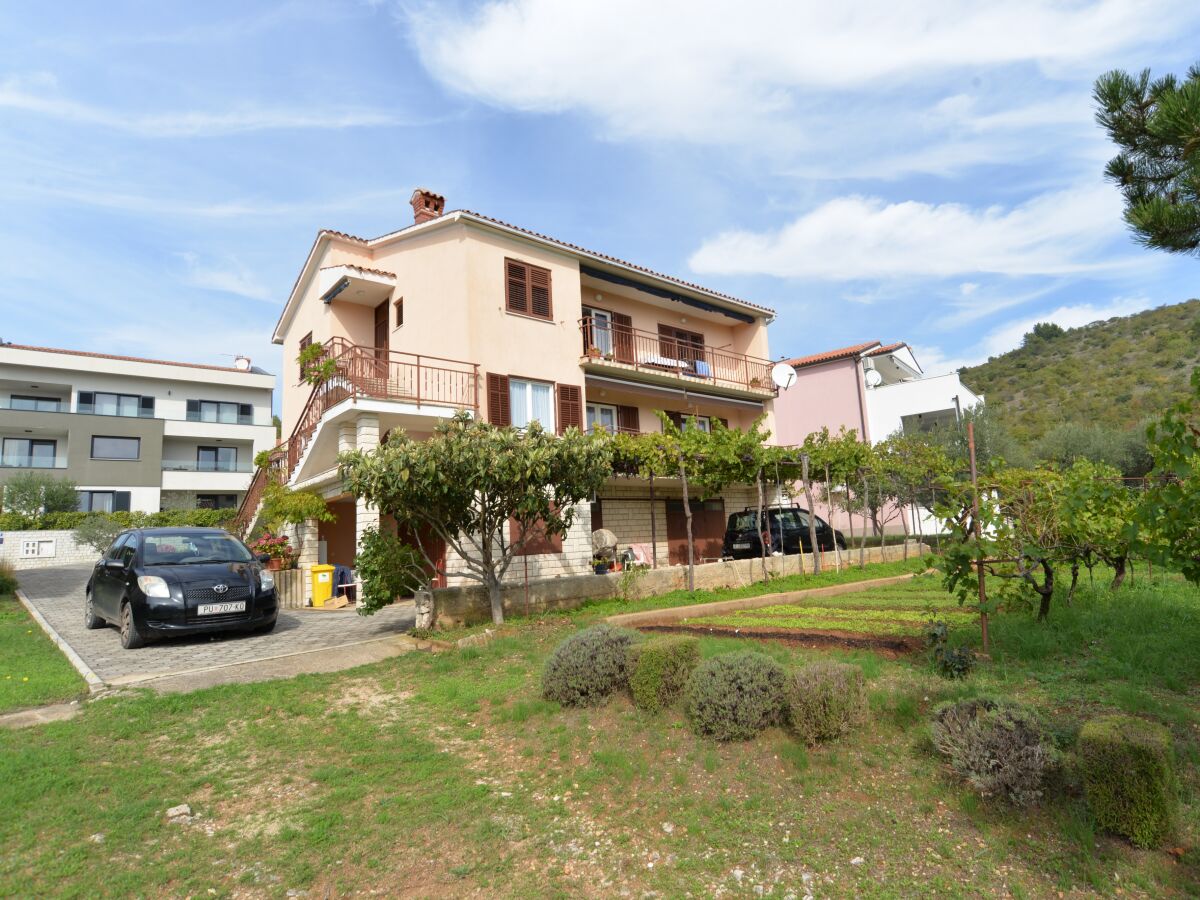 Apartment One bedroom apartment with balcony and sea view Rabac, Labin A-20746-a - Outdoor photo 2