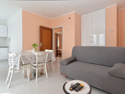 Apartment One bedroom apartment with balcony and sea view Rabac, Labin A-20746-a - Outdoor photo 8