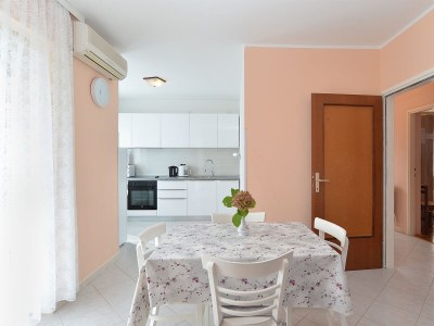 Apartment One bedroom apartment with balcony and sea view Rabac, Labin A-20746-a - Outdoor photo 10