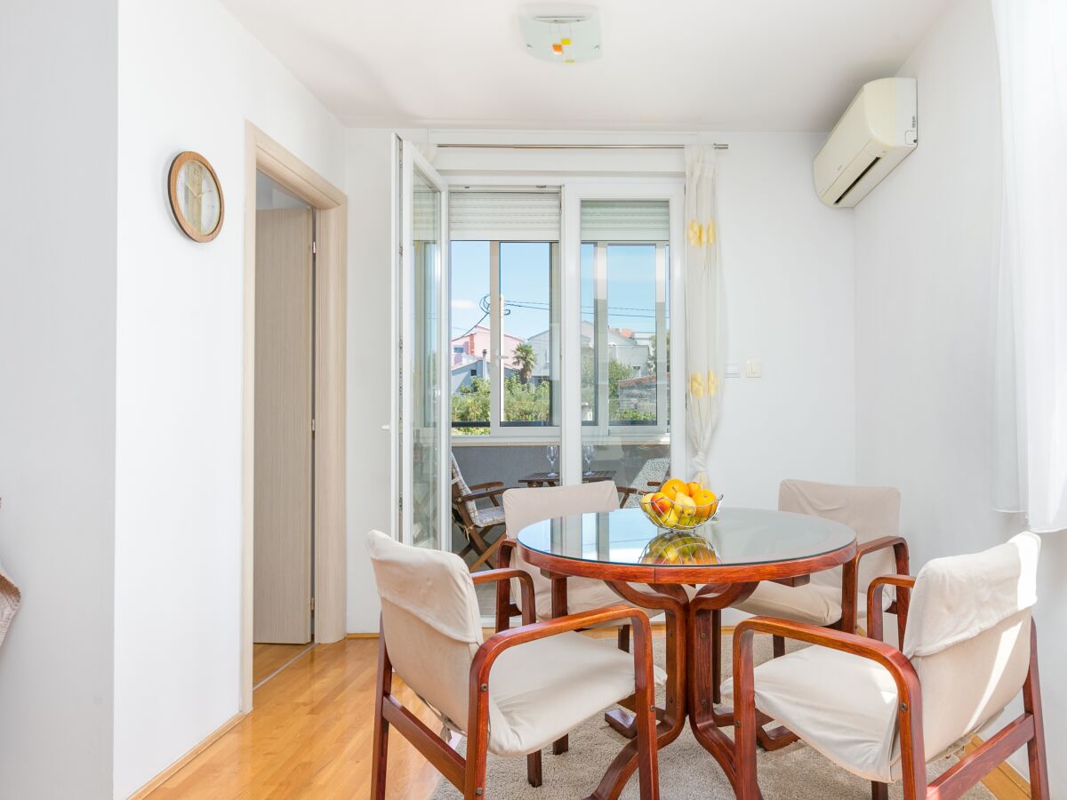 Apartment One bedroom apartment with terrace Split A-23485-a
