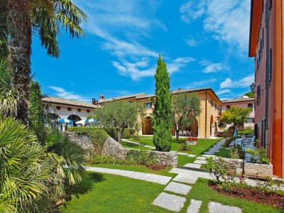 Holiday park Residence La Filanda in Costermano with pool - Outdoor photo 6