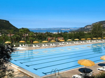 Holiday park Apartments Poiano in Garda with pool - Outdoor photo 11