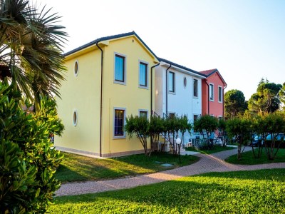 Apartment Residence Gasparina Village, Castelnuovo del Garda - Outdoor photo 3