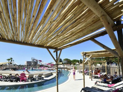 Holiday park Ruhiges Ferienhaus im Wasserpark - Outdoor photo 7