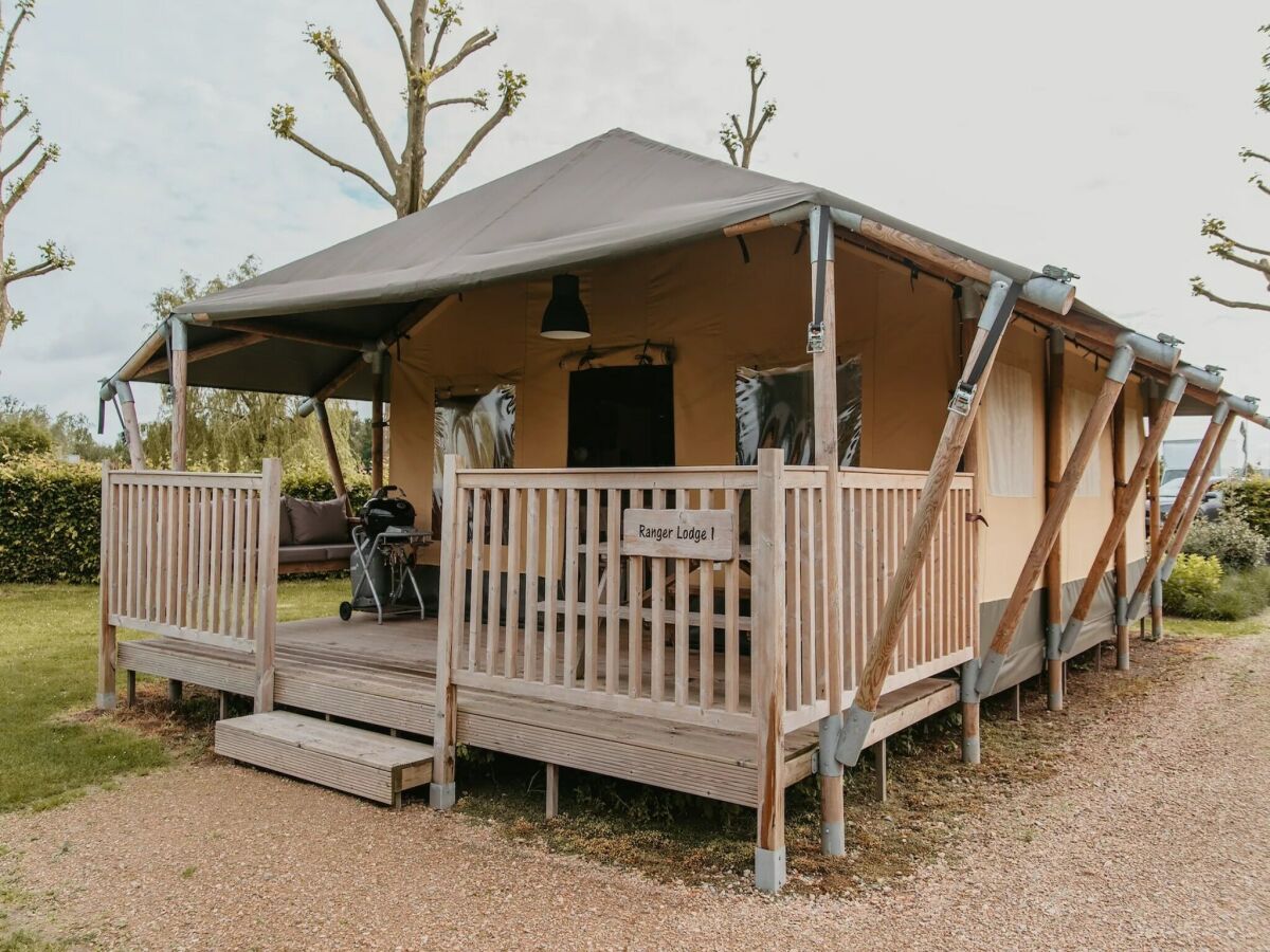 Holiday house Gemütlicher Campingplatz am See in Kesteren