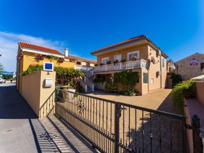 Apartment One bedroom apartment with terrace Nin, Zadar A-6125-c - Outdoor photo 7