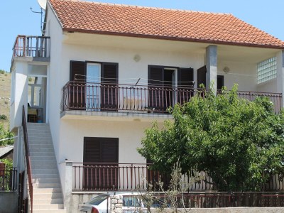 Apartment Three bedroom apartment with terrace and sea view Žaborić, Šibenik A-2190-a - Outdoor photo 6