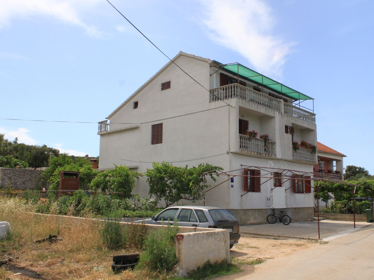 Apartment Studio flat with terrace and sea view Tkon, Pašman AS-8218-a - Outdoor photo 4