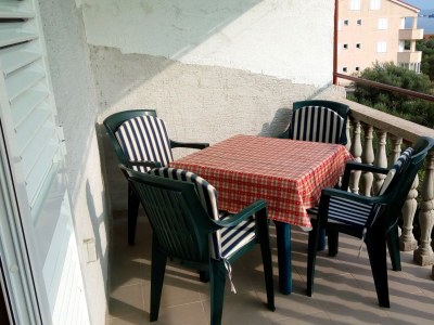 Apartment Studio flat with terrace and sea view Tkon, Pašman AS-8218-b in Tkon - Apartment