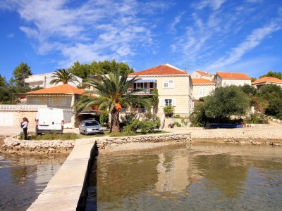 Apartment Two bedroom apartment near beach Lumbarda, Korčula A-9330-a - Outdoor photo 2