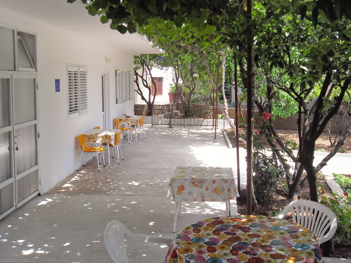Holiday room with air-conditioning Zaostrog, Makarska S-2662-e - Outdoor photo 5