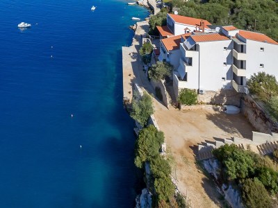 Apartment Studio flat near beach Cove Pokrivenik, Hvar AS-5231-c - Outdoor photo 8