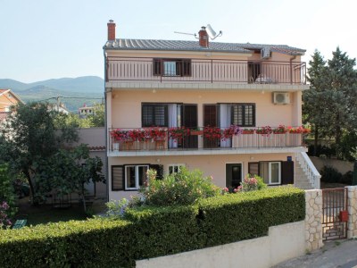 Apartment Two bedroom apartment with terrace and sea view Novi Vinodolski A-5587-a - Outdoor photo 4