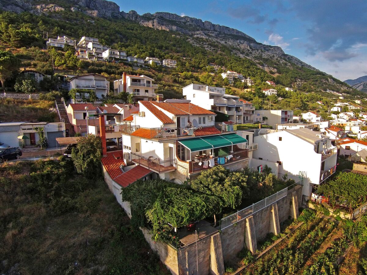 Apartment One bedroom apartment with terrace and sea view Pisak, Omiš A-16239-f - Outdoor photo 5