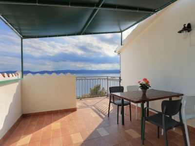 Apartment One bedroom apartment with terrace and sea view Pisak, Omiš A-16239-f in Pisak - Apartment