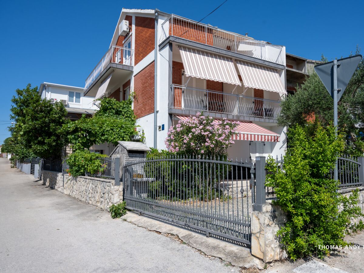 Apartment One bedroom apartment with balcony Vodice A-22290-a - Outdoor photo 4
