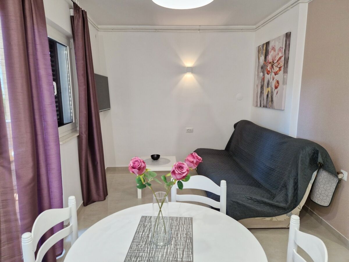Apartment One bedroom apartment with balcony Baška, Krk A-18793-b - Outdoor photo 3