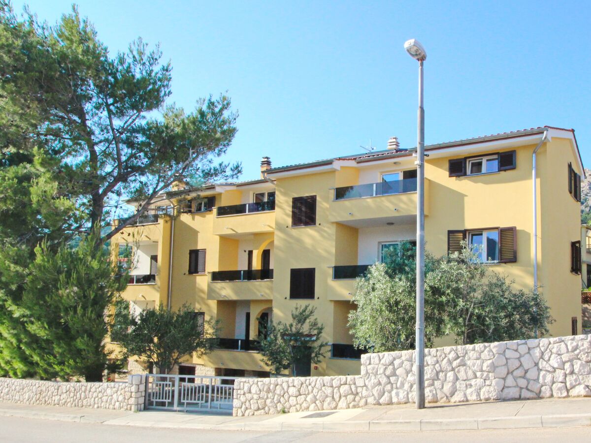 Apartment Two bedroom apartment with balcony Baška, Krk A-18793-d