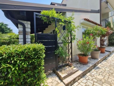 Apartment Apartment in Poreč near Rock Beach - Outdoor photo 6
