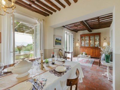 Villa Villa in Tuscany with Infinity Pool - Outdoor photo 8
