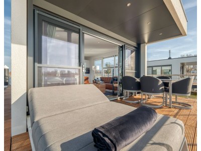 House boat Bright Base with Coastal Access - Outdoor photo 9