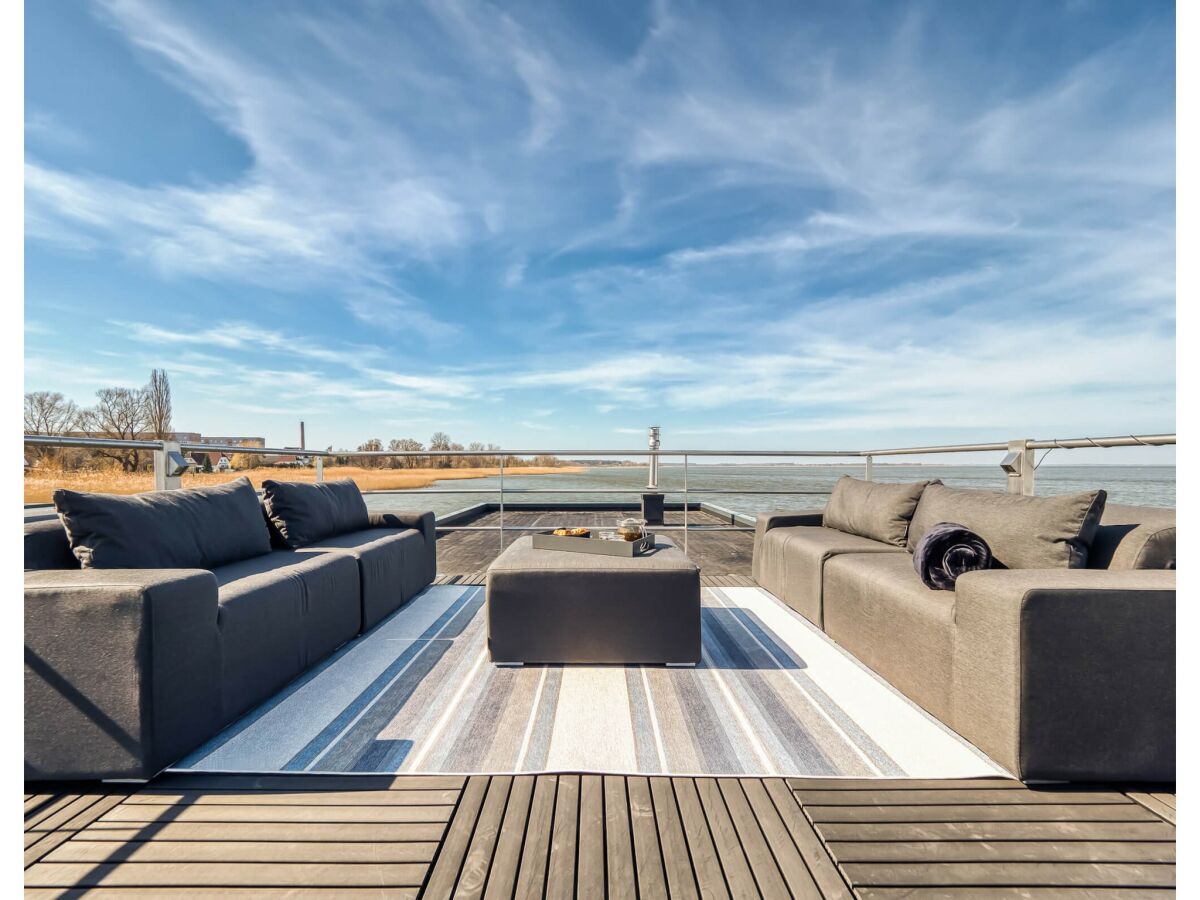 House boat Bright Base with Coastal Access - Outdoor photo 2