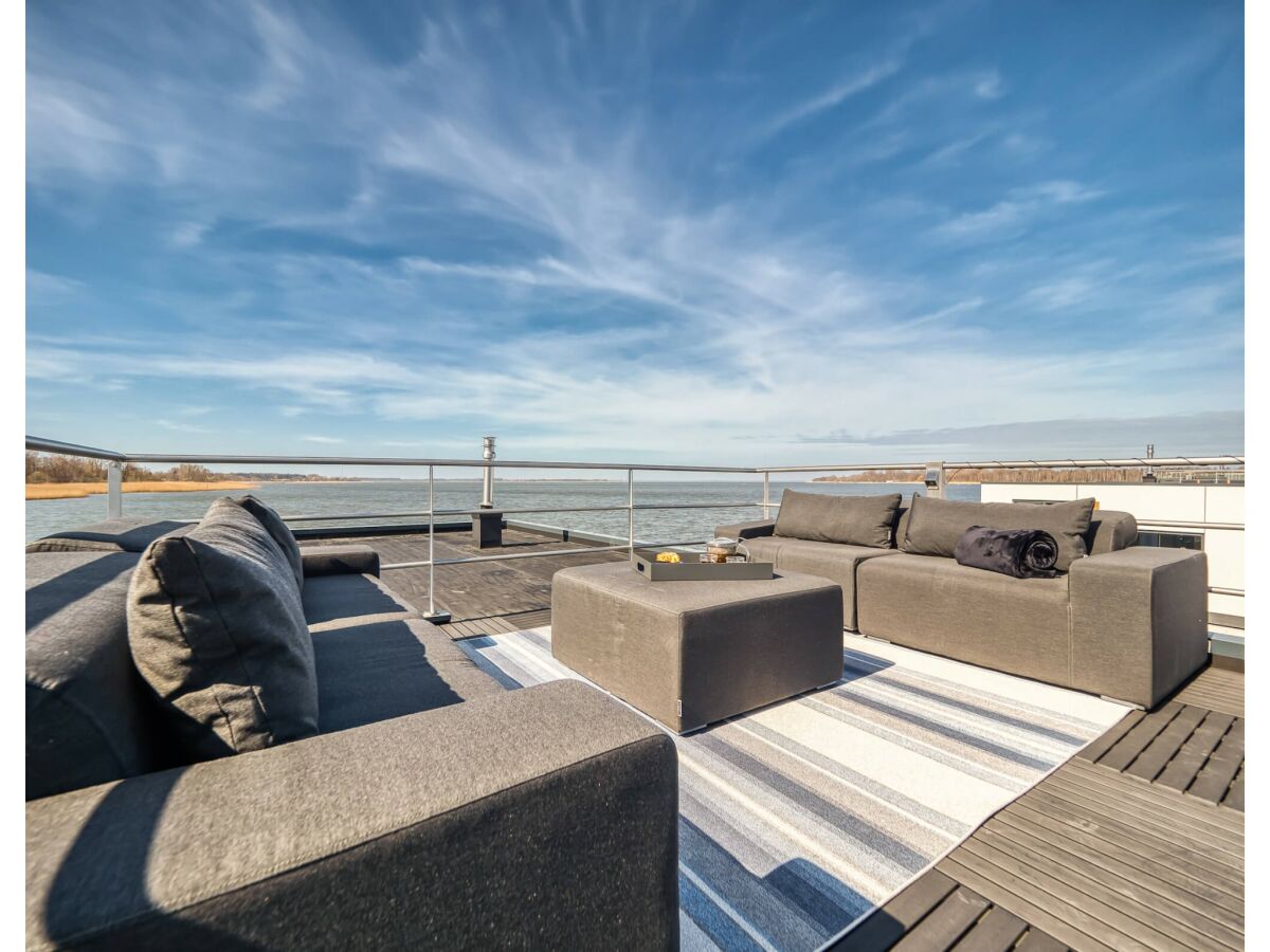 House boat Bright Base with Coastal Access - Outdoor photo 4