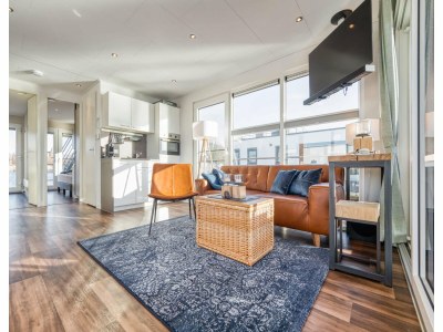 House boat Bright Base with Coastal Access - Features photo 13