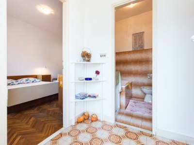 Apartment Guest House Ljubica - Double Room with Private Bathroom-2 1 - Features photo 6