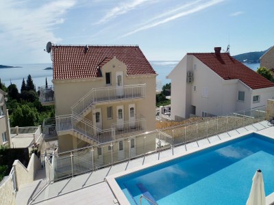 Apartment Villa Samba - Two-Bedroom Apartment with Terrace and Sea View - A4+1 in Mlini - Apartment