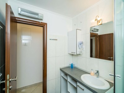 Apartment Villa Samba - Two-Bedroom Apartment with Terrace and Sea View - A4+1 - Features photo 15