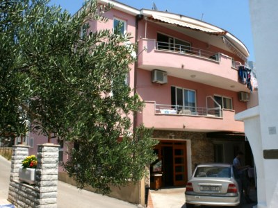 Apartment Two bedroom apartment near beach Promajna, Makarska A-2673-b in Promajna - Apartment