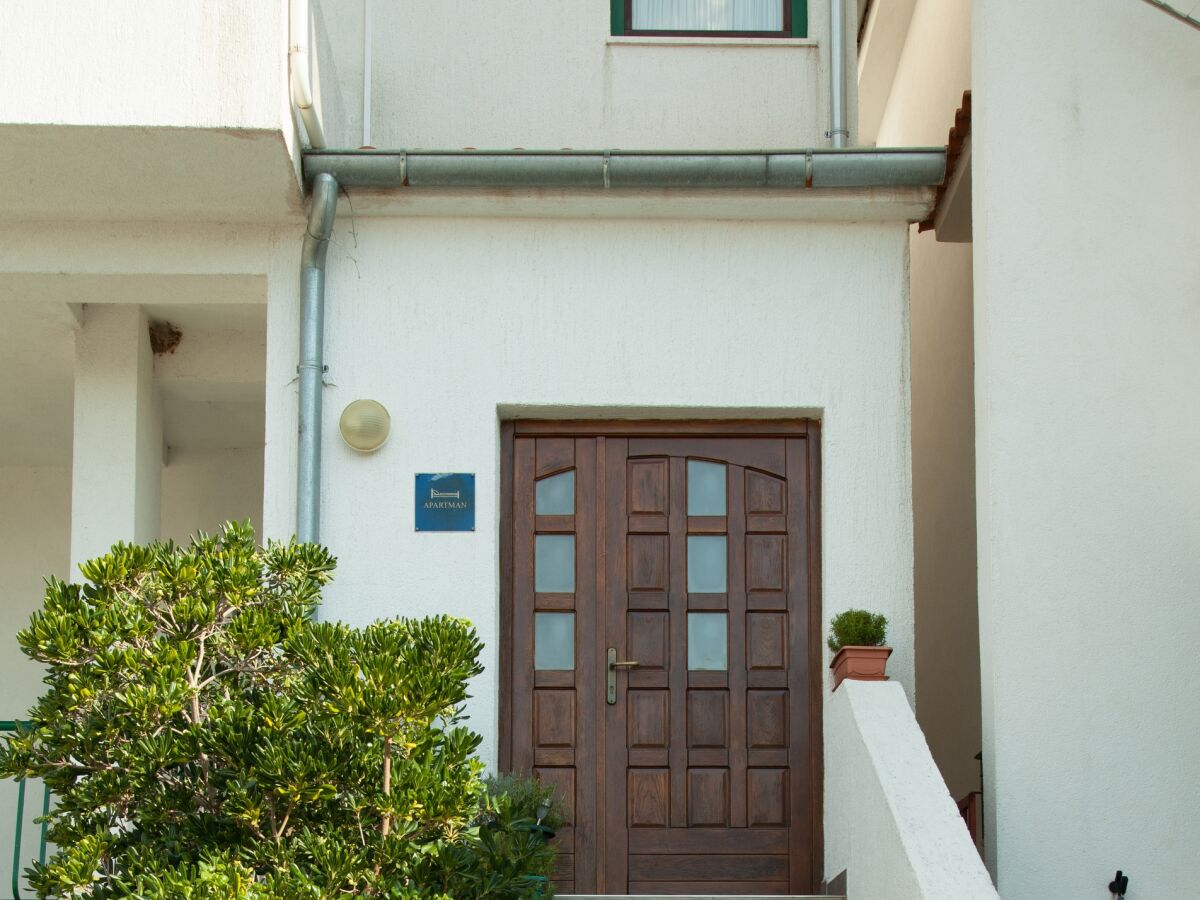 Apartment One bedroom apartment near beach Bilo, Primošten A-4191-c - Outdoor photo 5