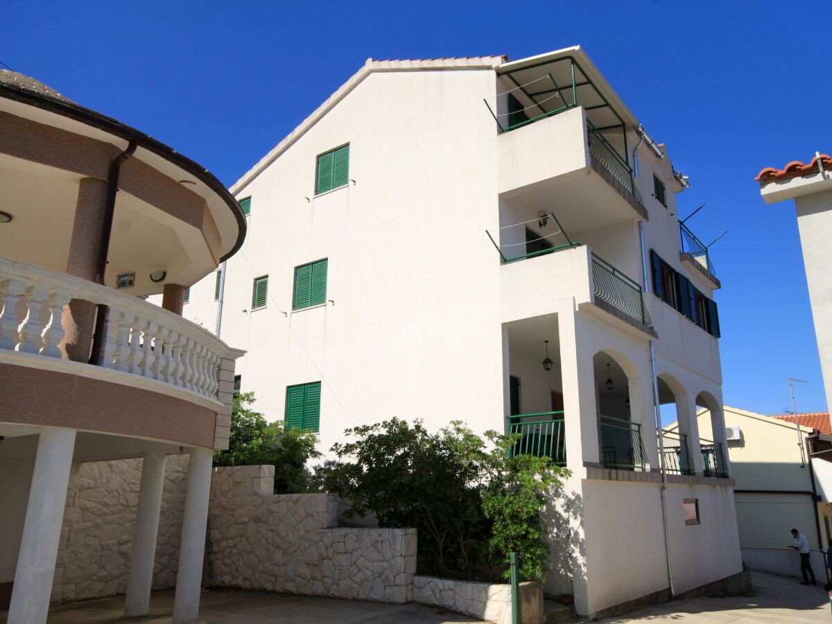 Apartment One bedroom apartment near beach Bilo, Primošten A-4191-d - Outdoor photo 3